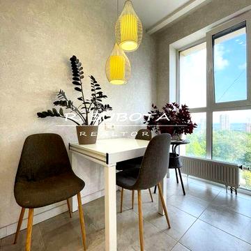 3.к. студия 65м2 ЖК Лайт Хаус Башни Новодворянский