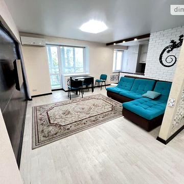 Продаж 3к Квартира Космонавтів вулиця