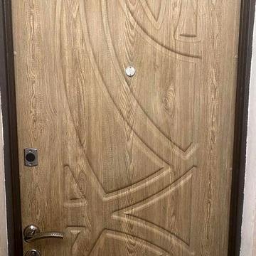 Продам 2 кімнатну  квартиру   в смт. Краснопавлівка