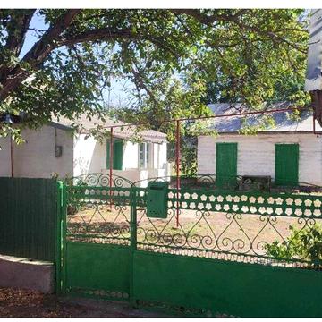 Продам частину будинку левый берег.