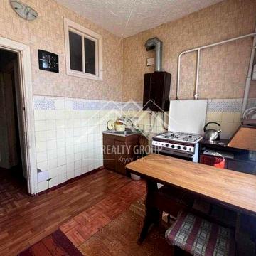 Продаж 2к СТАЛІНКИ на Юності