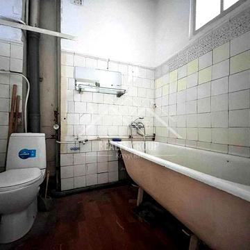 Продаж 2к СТАЛІНКИ на Юності