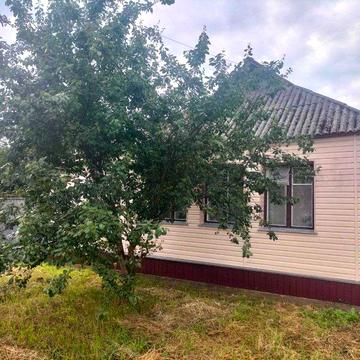 Продається затишний 4-кімнатний будинок з садом і городом