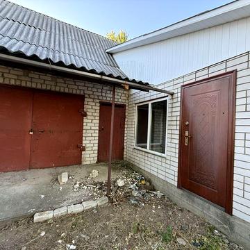 Будинок у м. Монастирище, р-н «Зоряне», вул. Дзигунського, 23