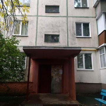 Продам трёхкомнатную квартиру р-н Боевой