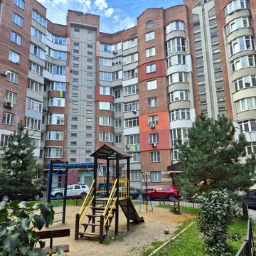 Зодчих вул., 40