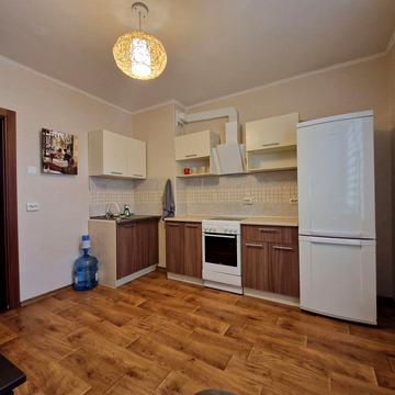 Академіка Глушкова просп., 9-Є