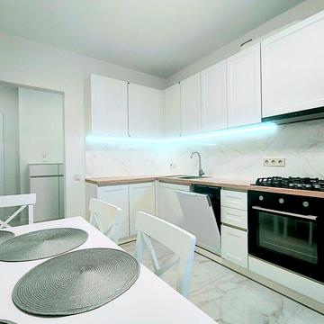 Затишна 2 кімнатна квартира в обжитому будинку ЖК Софія Резиденс