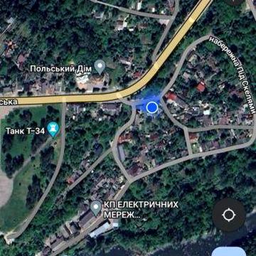 Продам пол дома в парковой зоне