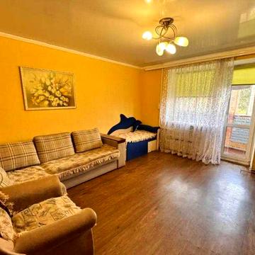 Продам 3к квартиру вул. Калинова