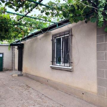 Продам дом на Слободке с гаражами,сауной и бассейном!