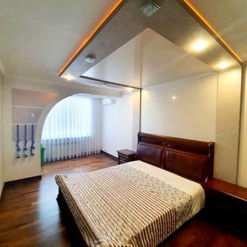 Продаж 3к квартири Троєщина, вул. О. Екстер