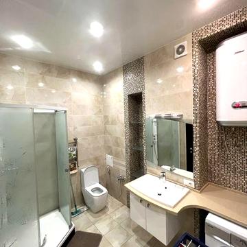 Сдам  просторную однакомнатную с паркингом Сабанский переулок 3