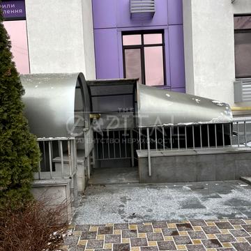 Садова вул., 1в