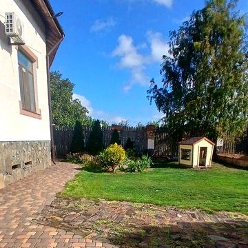 Власник. Продам будинок в Ц-міському районі вул. Українська 256