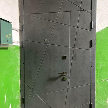 Продам терміново 2кім.квартиру у самому центрі