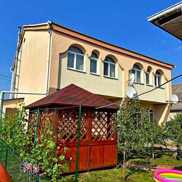 Будинок в Трушках.Ремонт.Всі комунікації.Сонячна електростанція.Сауна.