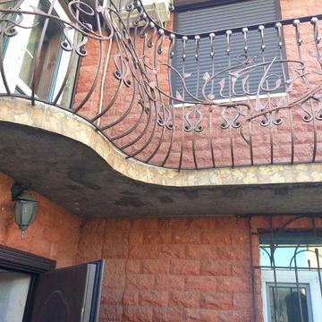 Сдам полдома варваровка
