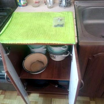 Сдам 1к. кв., мебель, техника, заходи живи.