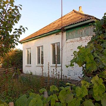 Будинок с.  Бригадирівка Ізюмський р-н