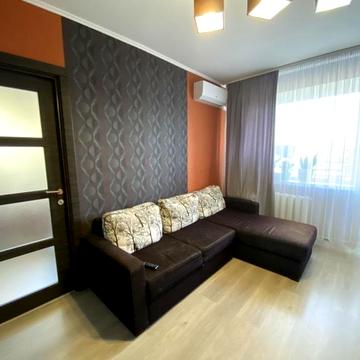 Киівська, 888