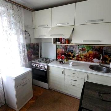 Здається в оренду 2 кім квартира на Дружбі