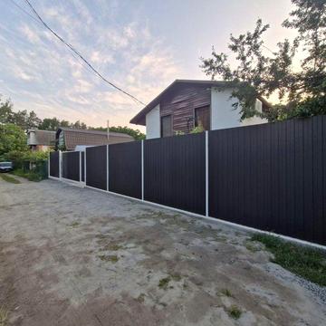 Оренда двоповерхового будинку.