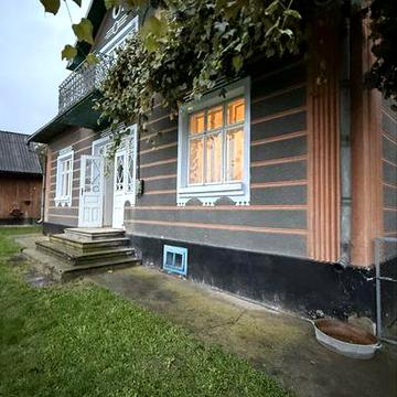 Тисовець. Продається будинок та господарство