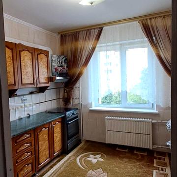Святоюріївська вул., 24