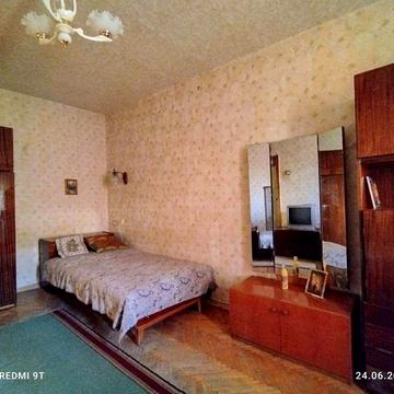 Продам 1-ну квартиру на Світлицького 27