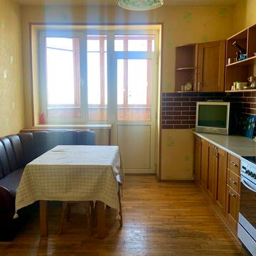 Миколи Бажана просп., 16