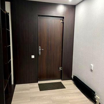 Продам 2х-ну квартиру місто Шахтарське