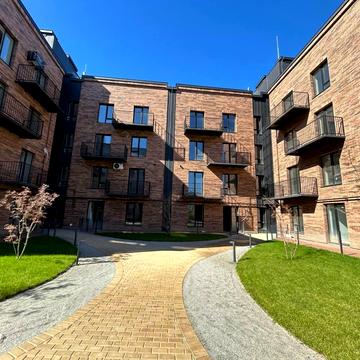 Симона Петлюри вул., 29