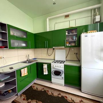 Грушевського, 55