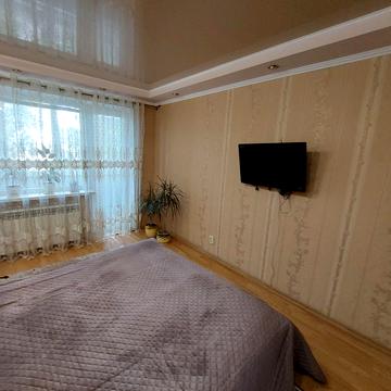 Відродження просп. (Аношкіна), 16