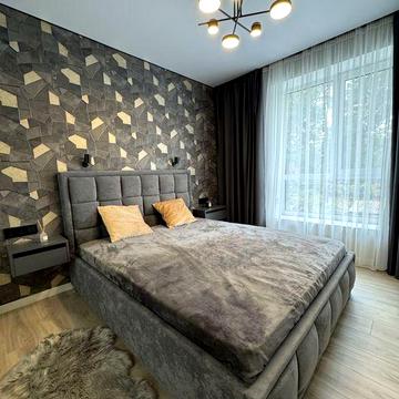 Продаж нової квартири із якісним ремотом та меблями, без податків