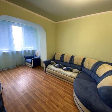 Продам квартиру в.г 12