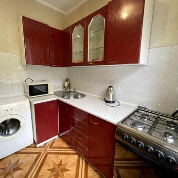 Оренда 2к квартири Київ, м.Вокзальна 5-7хв пішки