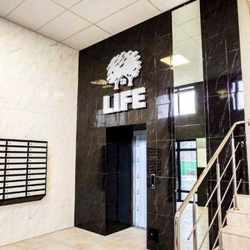 Продаж квартири на 4 поверсі з газом ЖК Лайіф