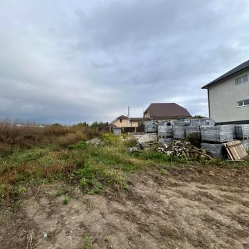 Виноградна, 1