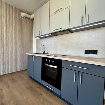 Квартира з новим ремонтом! Єоселя! Без комісії!