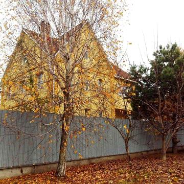 Продажа вигідно добротний дім 3 поверхи 20хв. від Києва