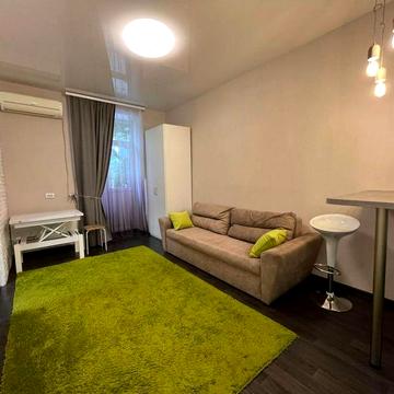 Аренда 2-комнатная  Центр