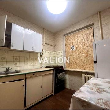 Продаж 2 кім квартири під ремонт, вул. Івана Дзюби, Борщагівка