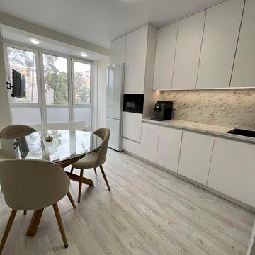 Квартира в Центральному Преміум. Поруч парк. Центр!