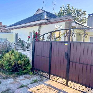 Продам затишний будинок на Петрівці!