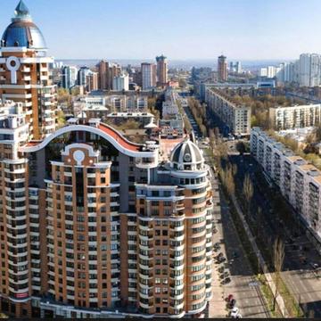 Лесі Українки бульв., 7-Б