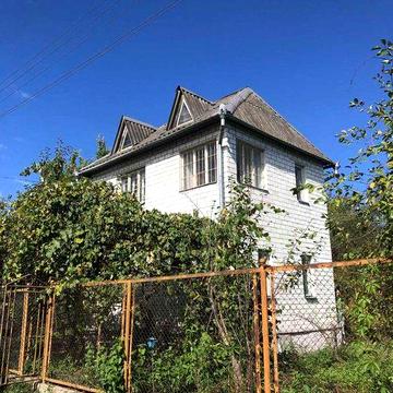 Продаж дачного будинку в Клузеві