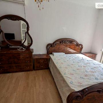 Продаж 2к Квартира Петра Могили вулиця