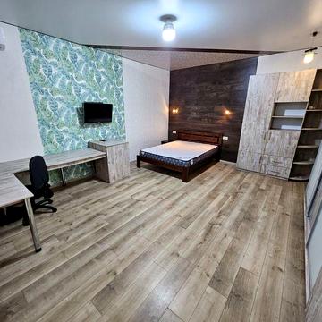 СРОЧНО Центр, Квартира студия, ремонт, техника, 2 паркоместа, собствен